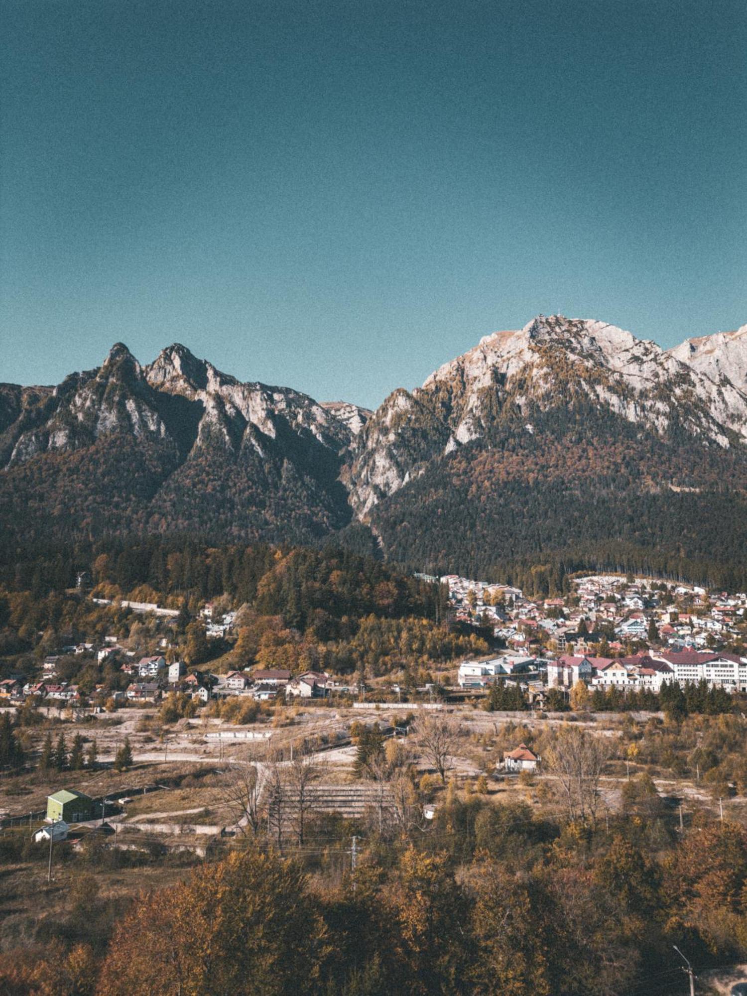 Moon Montana Buşteni Esterno foto